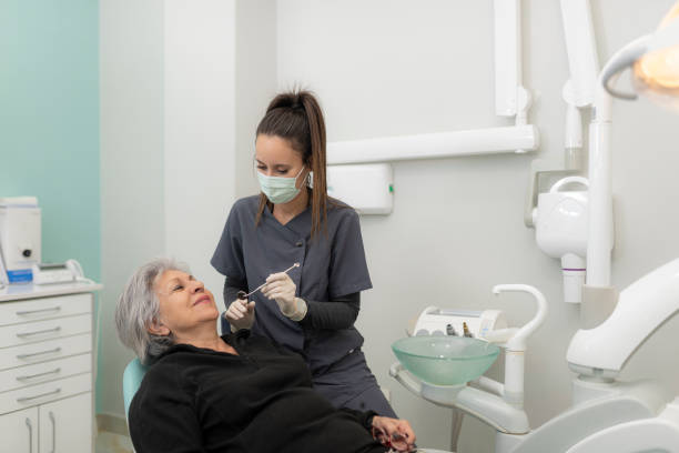 Best Emergency Dentist for Knocked-Out Tooth in USA
